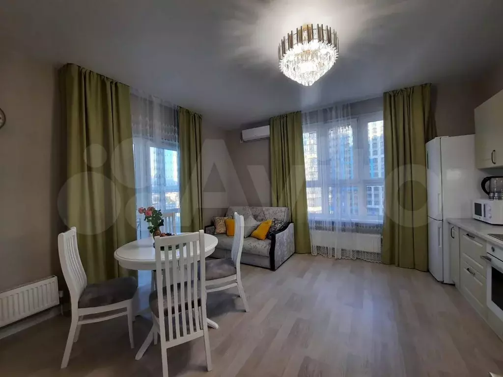 1-к. квартира, 45 м, 10/21 эт. - Фото 0
