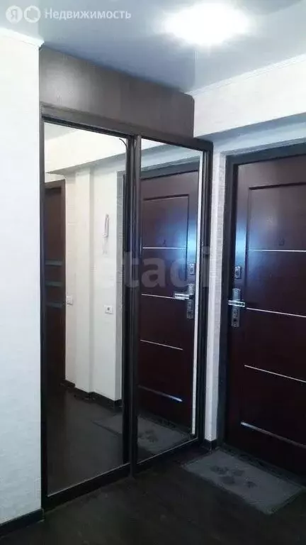 4-комнатная квартира: Миасс, проспект Макеева, 63 (86 м) - Фото 0
