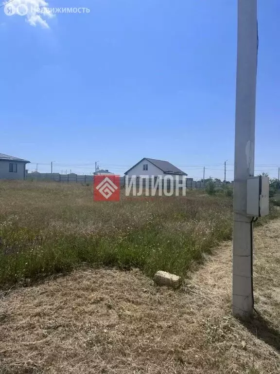 Участок в Мирное, улица Вилора Чекмак (6 м) - Фото 1