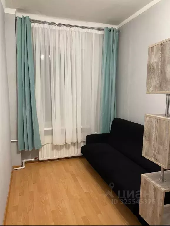 Комната Санкт-Петербург 19-я Васильевского острова линия, 12 (32.0 м) - Фото 1