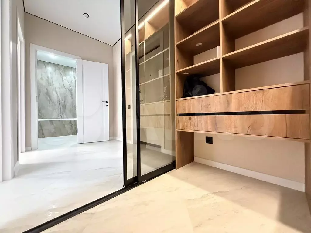1-к. квартира, 40 м, 8/10 эт. - Фото 1