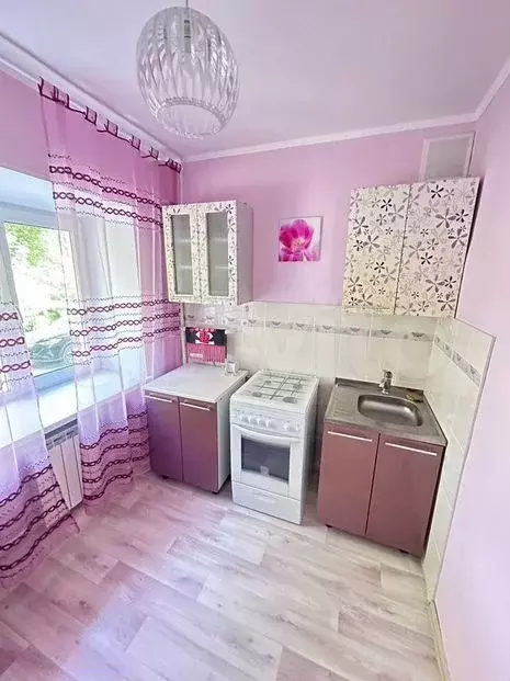 1-к. квартира, 30м, 1/3эт. - Фото 0