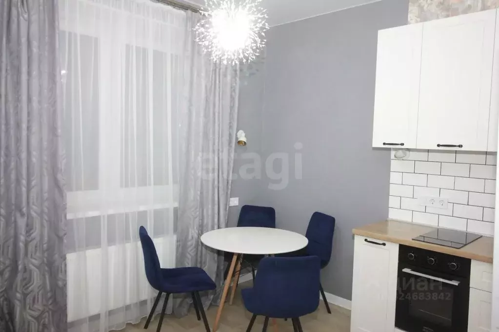 1-к кв. Челябинская область, Челябинск просп. Героя России Е.Н. ... - Фото 1