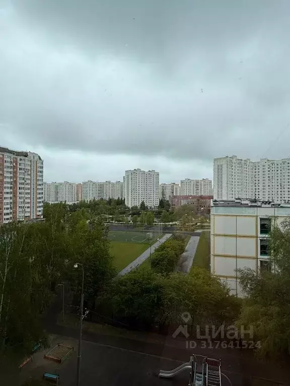 3-к кв. Москва аллея Витте, 2 (80.0 м) - Фото 0