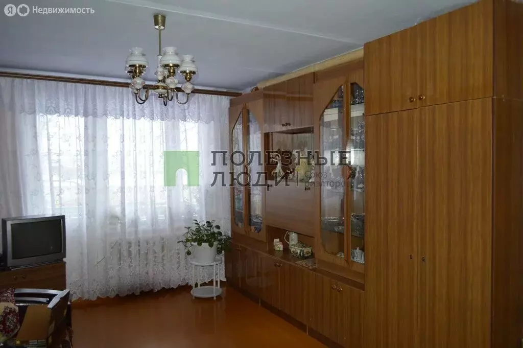 3-комнатная квартира: Сызрань, Астраханская улица, 35 (59.1 м) - Фото 1