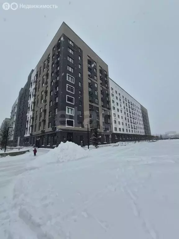 2-комнатная квартира: Тюмень, улица Республики, 204к11 (99.1 м) - Фото 2