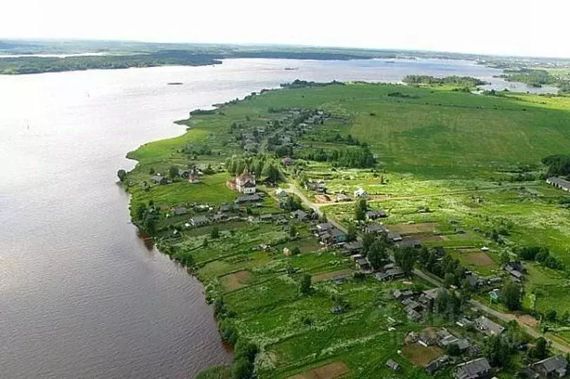 Дом в Вологодская область, Вытегорский район, Анхимовское с/пос, д. ... - Фото 1