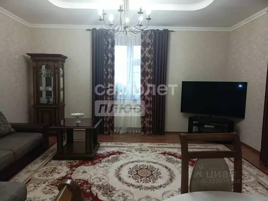 Коттедж в Астраханская область, Астрахань ул. Орджоникидзе, 50 (154 м) - Фото 0