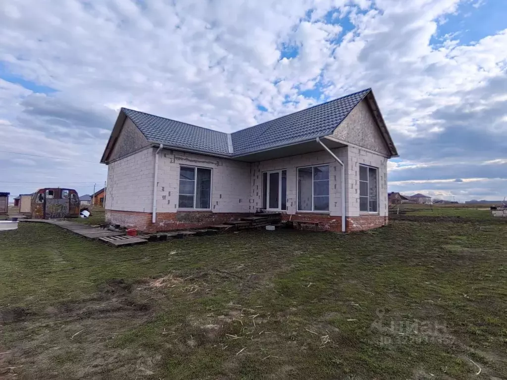 Дом в Белгородская область, Белгородский район, Пушкарское с/пос, с. ... - Фото 2