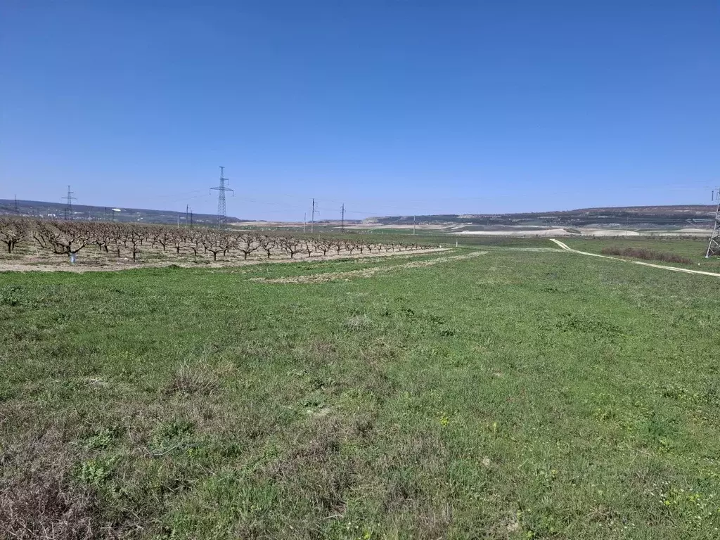 Участок в Крым, Бахчисарайский район, Куйбышевское с/пос  (80.0 сот.) - Фото 1