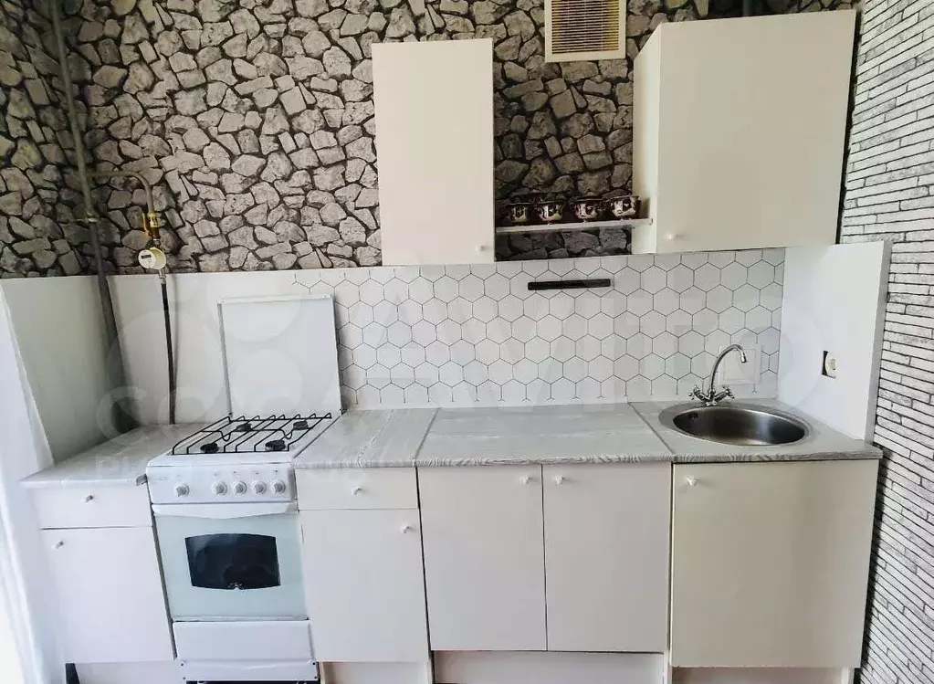 1-к. квартира, 39 м, 2/4 эт. - Фото 1