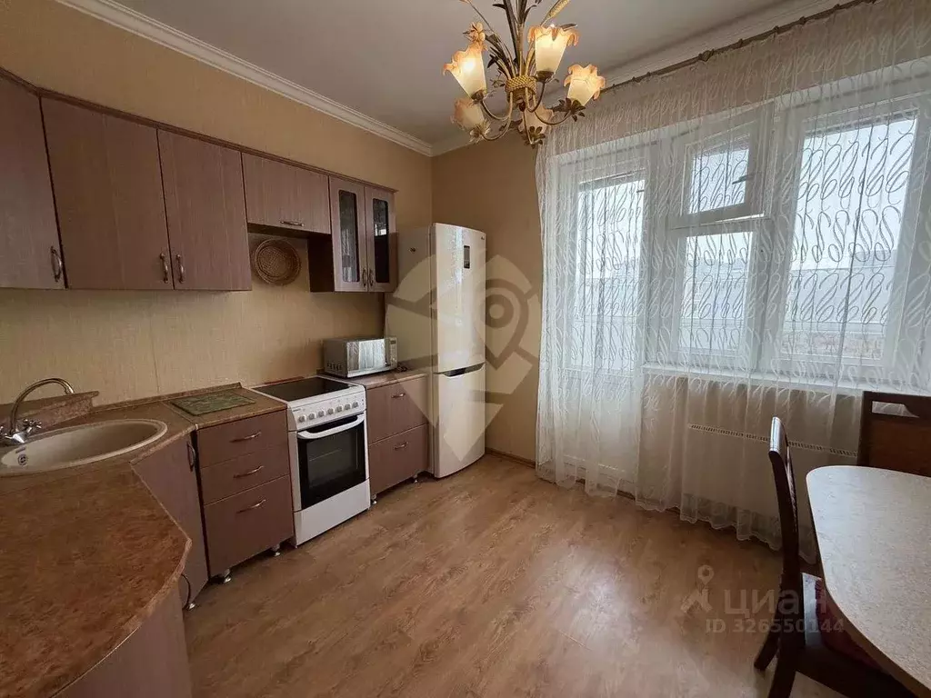 2-к кв. Белгородская область, Старый Оскол Степной мкр, 8 (63.3 м) - Фото 1