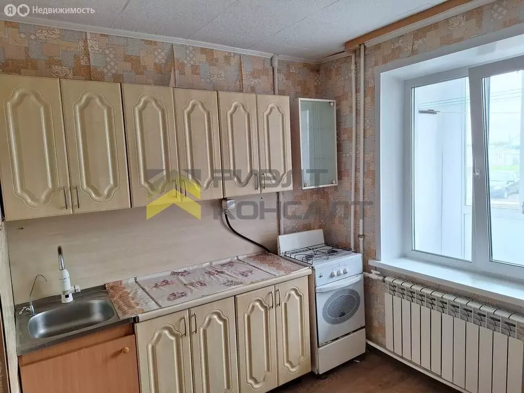 3-комнатная квартира: село Калинино, Лесная улица, 2 (61 м) - Фото 0