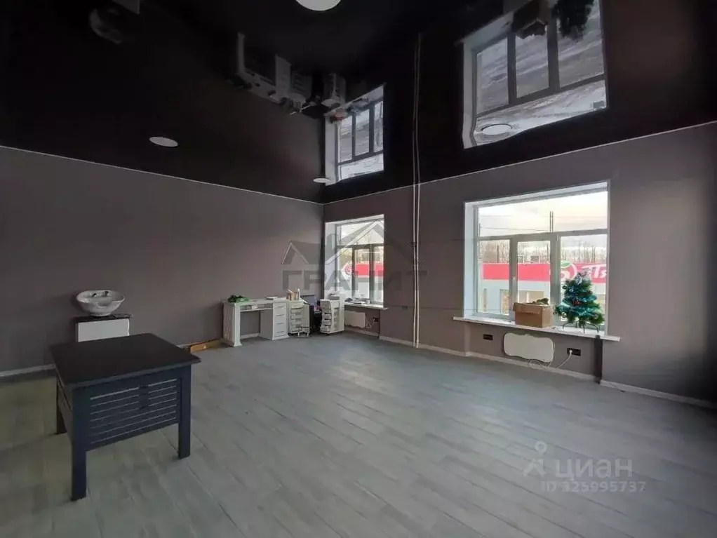 Офис в Новгородская область, Малая Вишера ул. Революции, 49 (36 м) - Фото 2