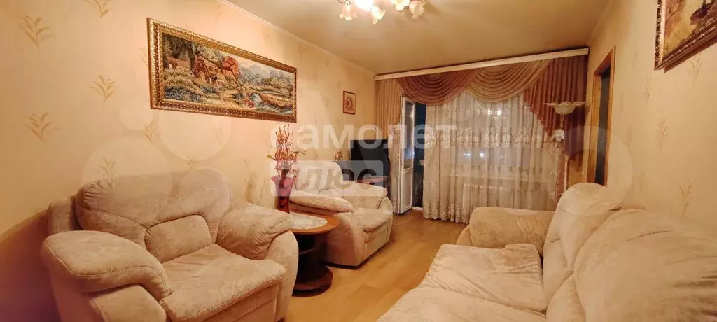 3-к. квартира, 55 м, 4/5 эт. - Фото 0