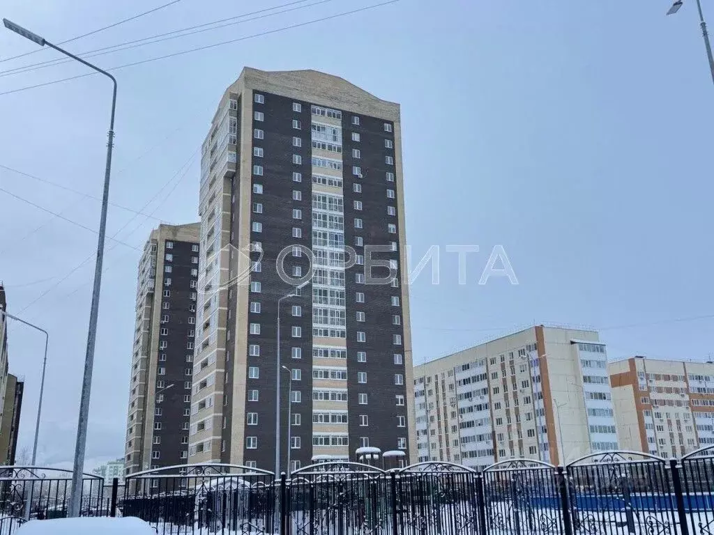 1-к кв. Тюменская область, Тюмень ул. Вересковая, 11 (48.7 м) - Фото 2