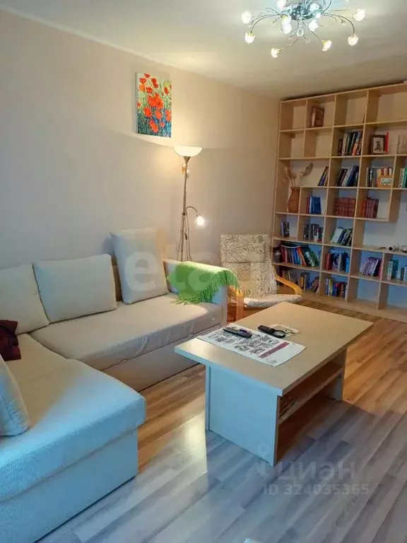 2-к кв. Удмуртия, Ижевск ул. Имени Наговицына, 8 (55.0 м) - Фото 2