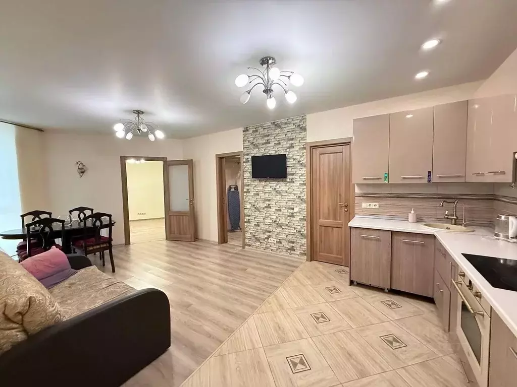 3-к кв. Московская область, Красногорск бул. Красногорский, 24 (84.0 ... - Фото 0