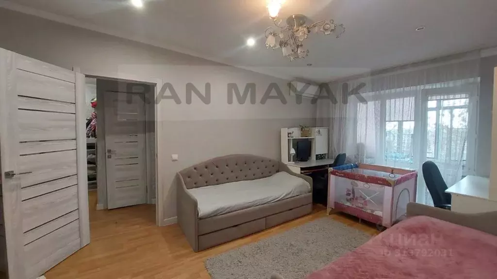 2-к кв. Адыгея, Майкоп ул. Ленина, 80 (47.0 м) - Фото 1