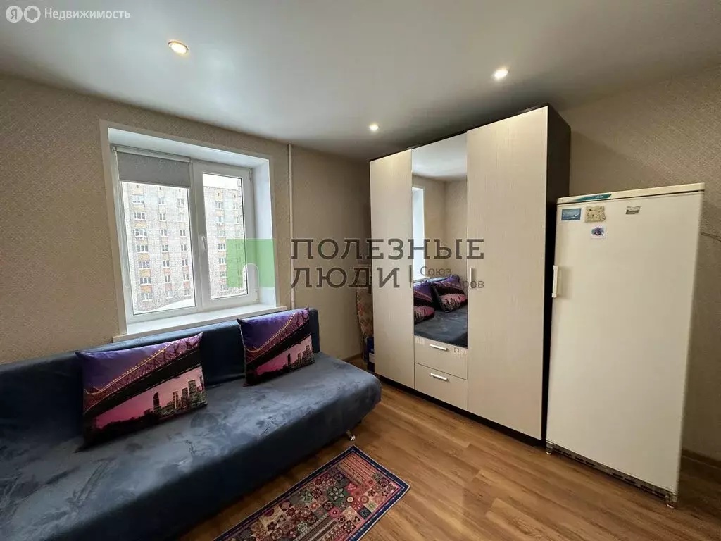 Квартира-студия: Ижевск, улица Ворошилова, 32 (12 м) - Фото 1