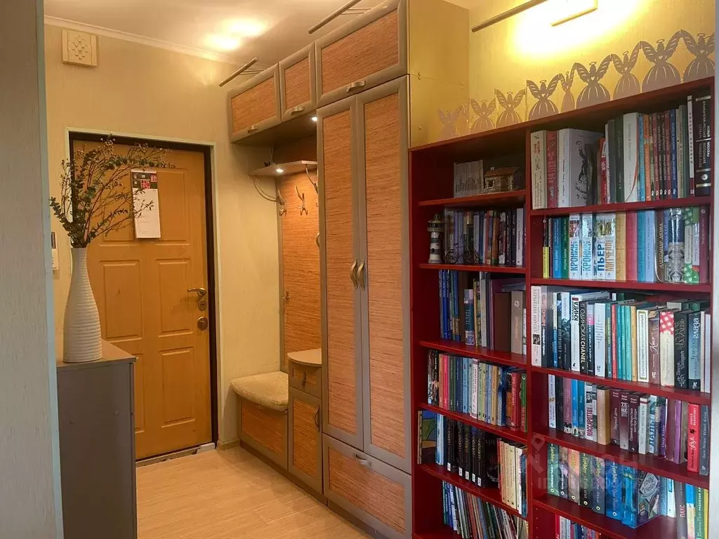 2-к кв. Москва Новочеремушкинская ул., 64К1 (58.1 м) - Фото 0