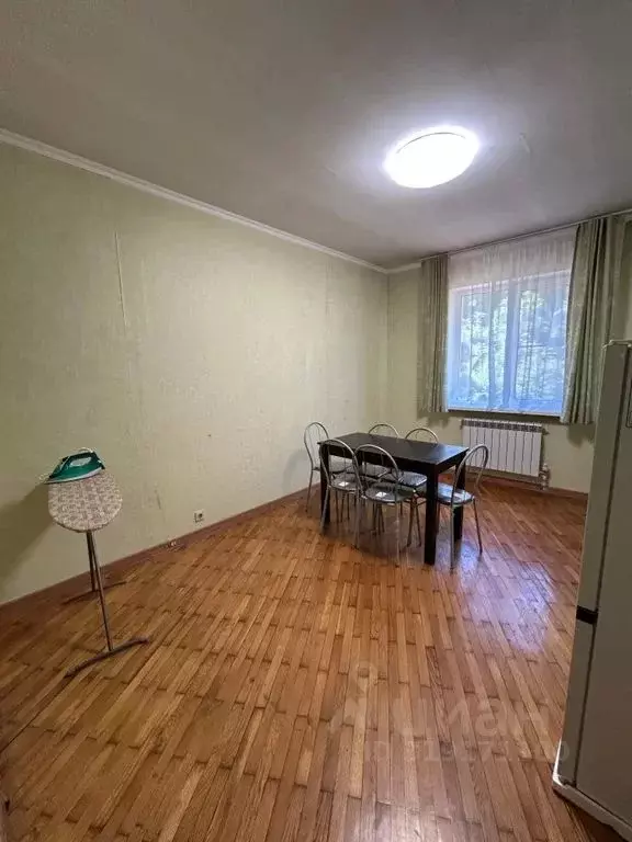 Дом в Краснодарский край, Туапсе ул. Вице-адмирала Щедрина, 4Г (100 м) - Фото 1