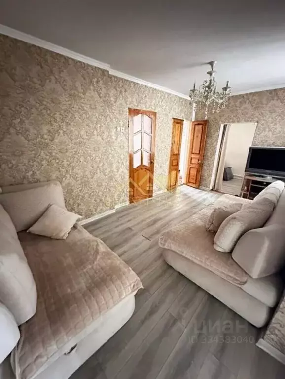 Дом в Северная Осетия, Алагир ул. Ким (120 м) - Фото 1