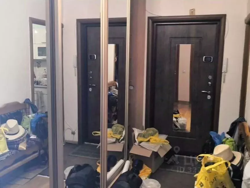 2-к кв. Саха (Якутия), Якутск ул. Жорницкого, 7/30 (70.0 м) - Фото 0