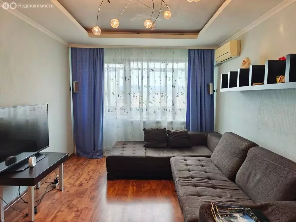 3-комнатная квартира: Краснодар, Старокубанская улица, 117 (61.8 м) - Фото 2