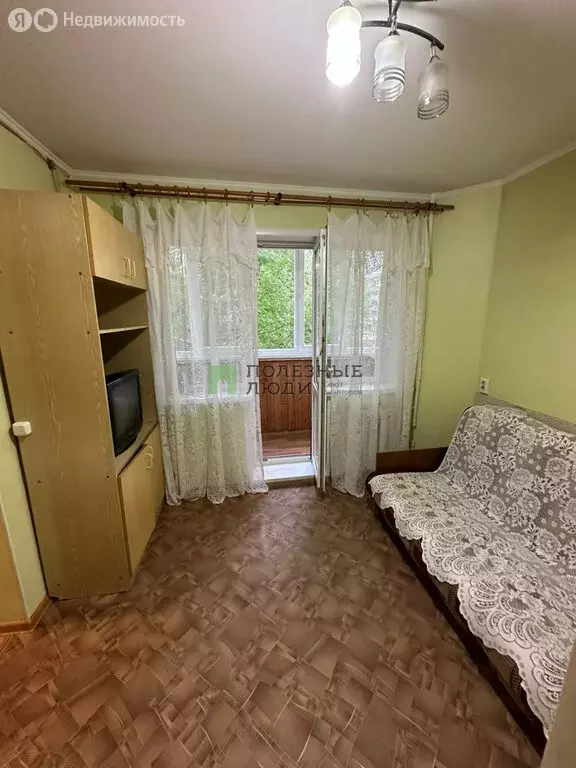 2-комнатная квартира: Сыктывкар, Октябрьский проспект, 42 (32 м) - Фото 0