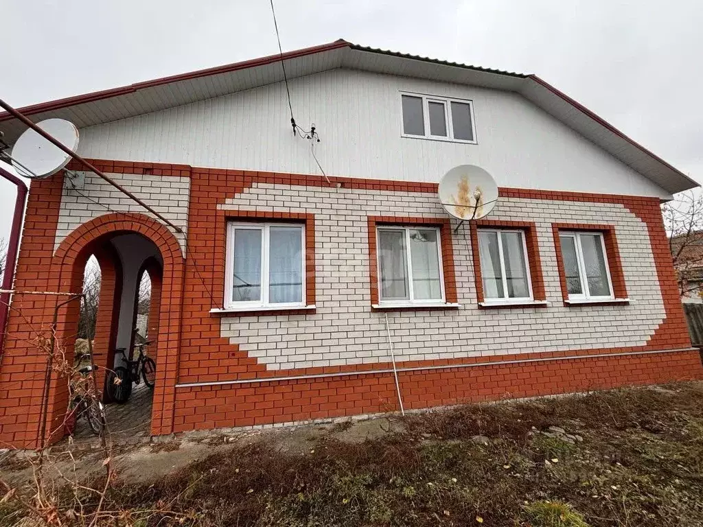 Дом в Белгородская область, Валуйский муниципальный округ, с. ... - Фото 0