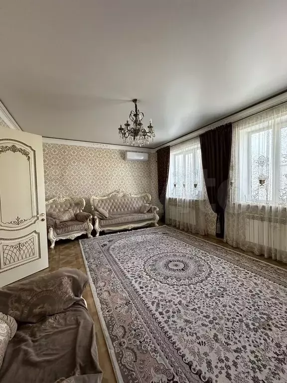 Дом 230 м на участке 5 сот. - Фото 1