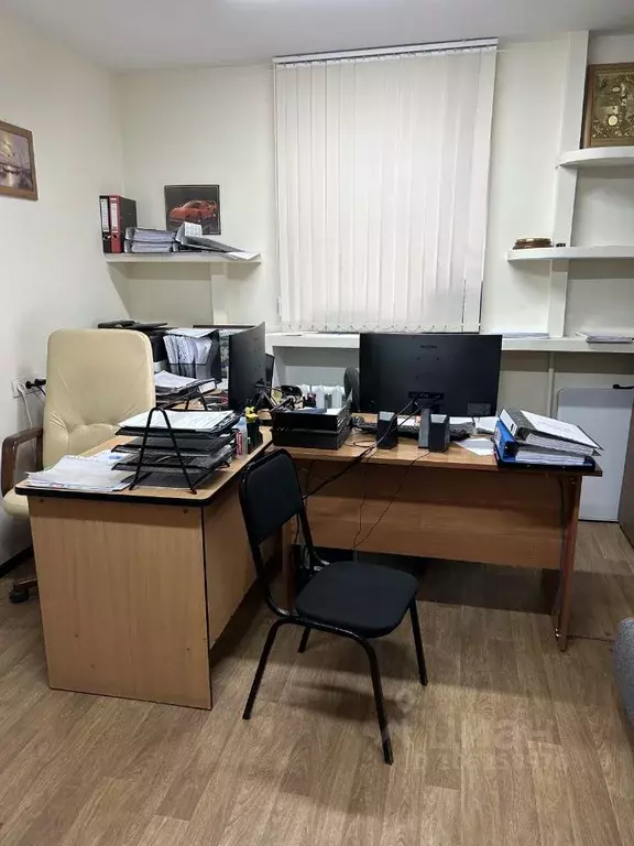 Офис в Омская область, Омск 6-й мкр, бул. Зеленый, 11 (12.0 м) - Фото 1