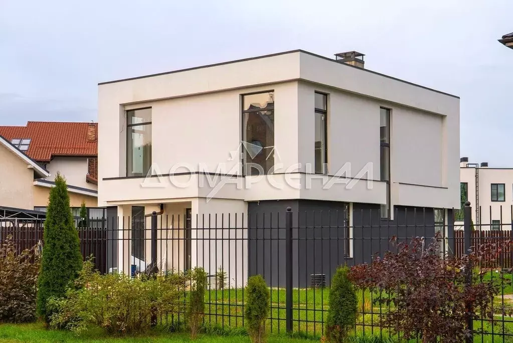 Дом в Москва Синергия кп,  (180 м) - Фото 1