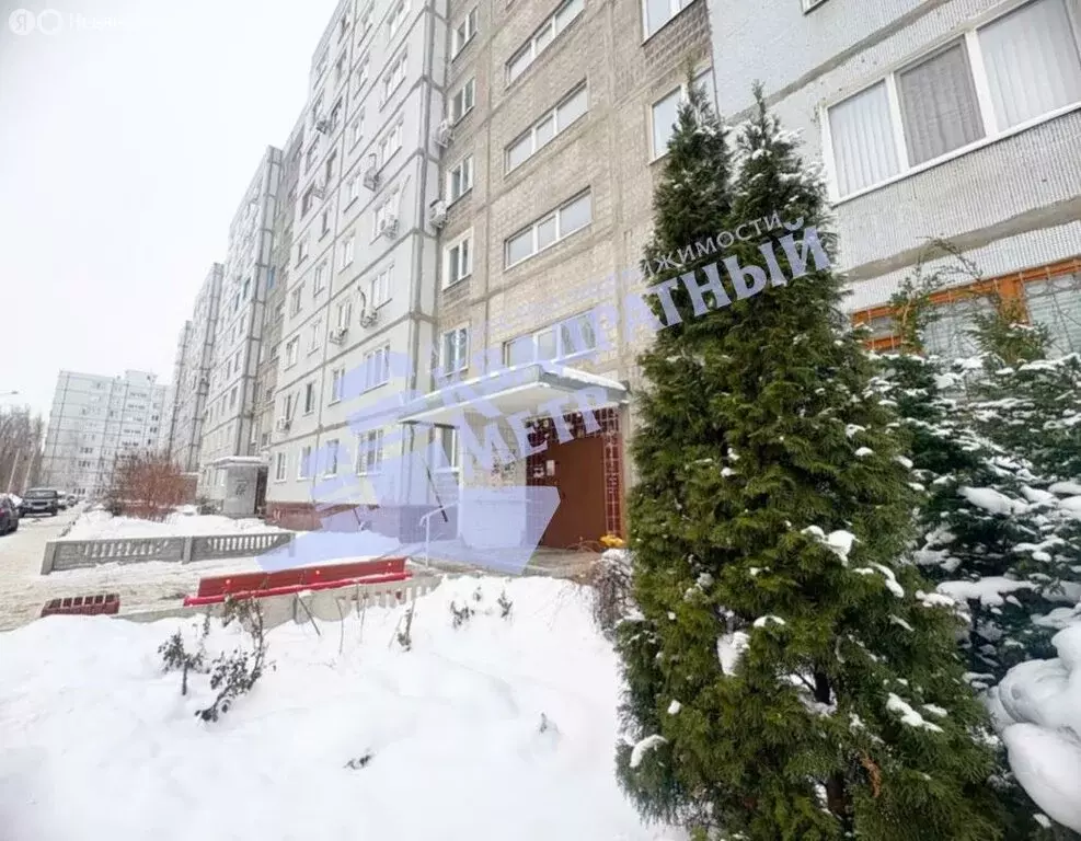 3-комнатная квартира: Балаково, улица Набережная Леонова, 61 (63 м) - Фото 2