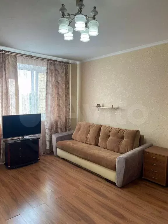 1-к. квартира, 40 м, 11/17 эт. - Фото 1