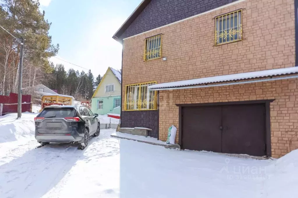 Дом в Иркутская область, Ангарский городской округ, пос. Стеклянка 27 ... - Фото 1