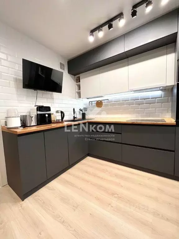 2-к кв. Удмуртия, Ижевск ул. Архитектора П.П. Берша, 33 (49.5 м) - Фото 1