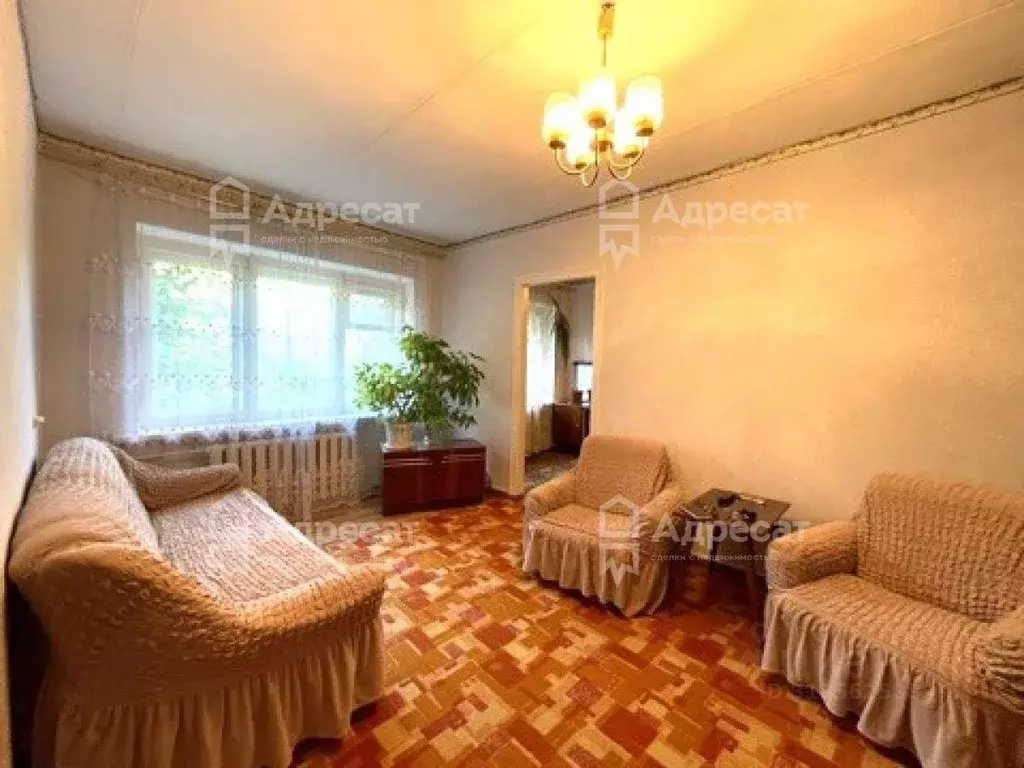 2-к кв. Волгоградская область, Волгоград ул. Быстрова, 74 (43.9 м) - Фото 0