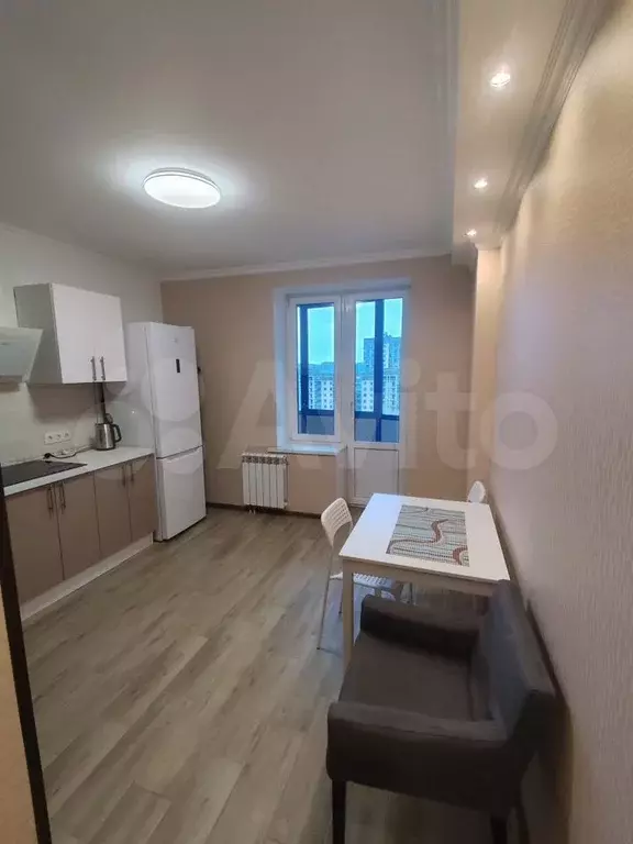 1-к. квартира, 43,4 м, 8/18 эт. - Фото 0