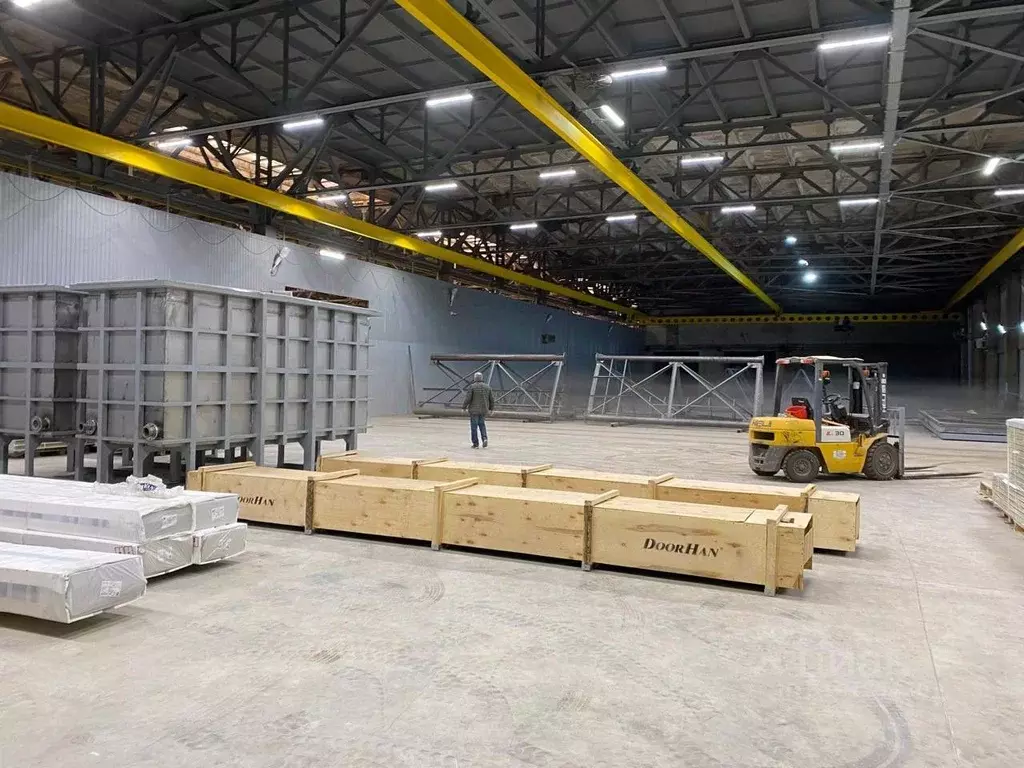 Производственное помещение в Тверская область, Вышний Волочек ул. ... - Фото 1