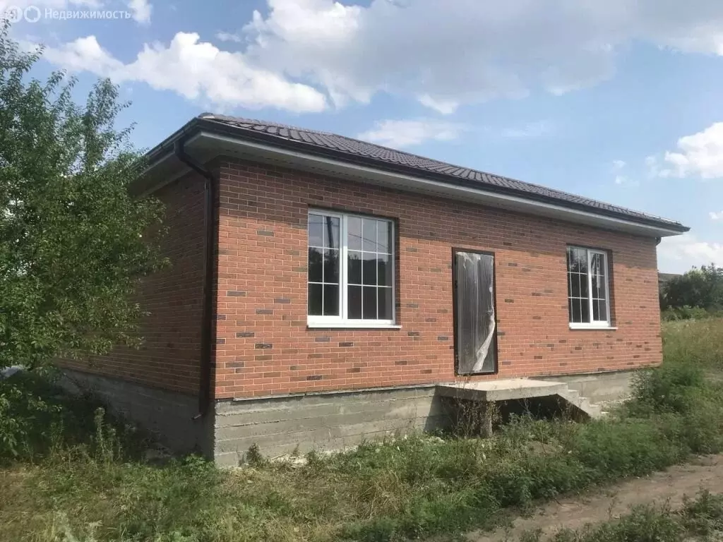 Дом в Ростов-на-Дону, улица Шостаковича (100 м) - Фото 1