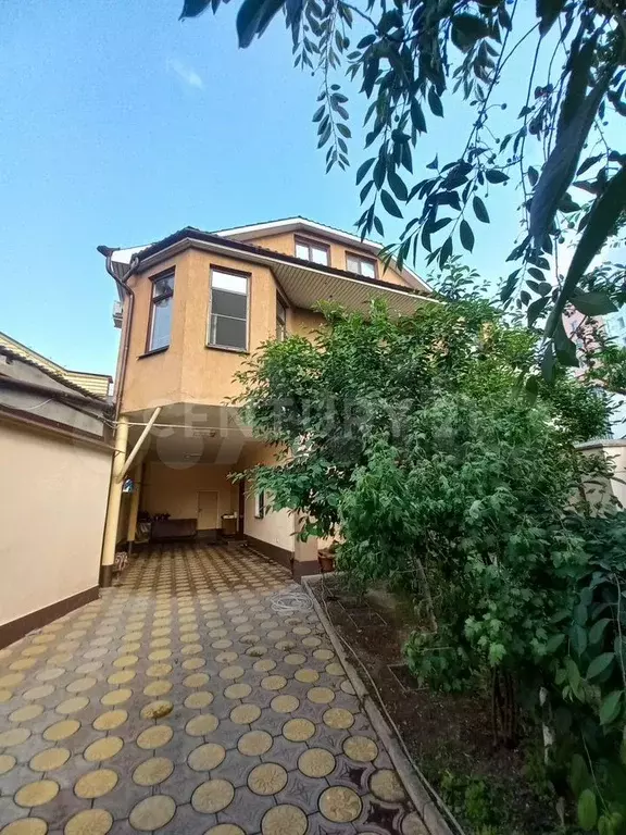 Дом 230 м на участке 3,31 га - Фото 1