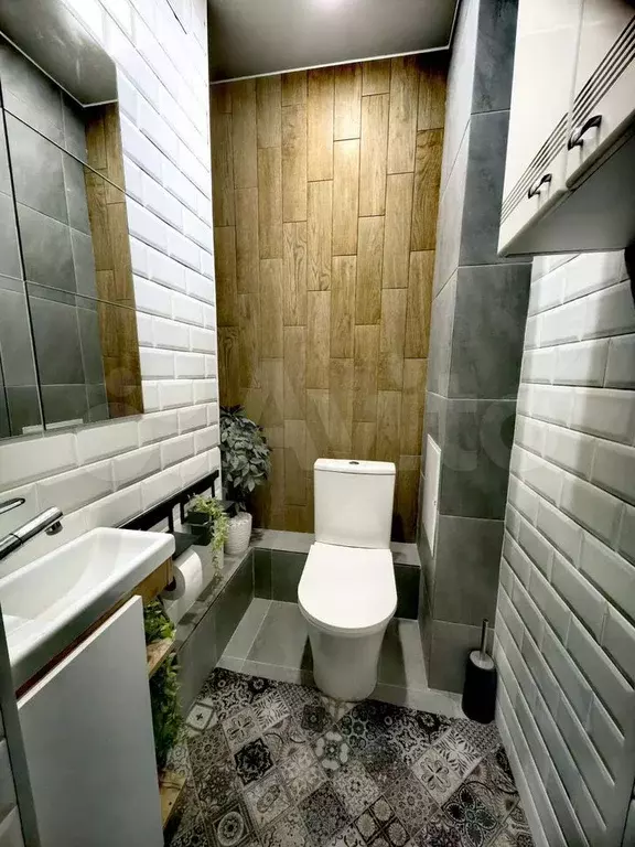 3-к. квартира, 103 м, 2/9 эт. - Фото 1