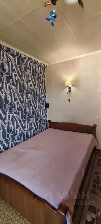 2-к кв. Карачаево-Черкесия, Черкесск ул. Космонавтов, 10 (33.0 м) - Фото 1