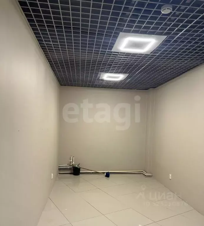 Помещение свободного назначения в Саха (Якутия), Якутск ул. ... - Фото 1