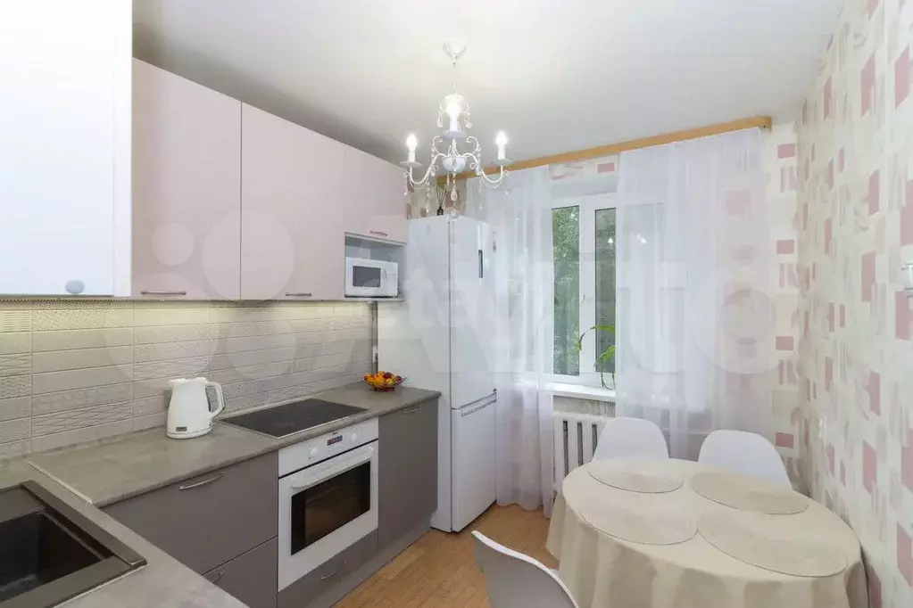 3-к. квартира, 65 м, 4/9 эт. - Фото 1