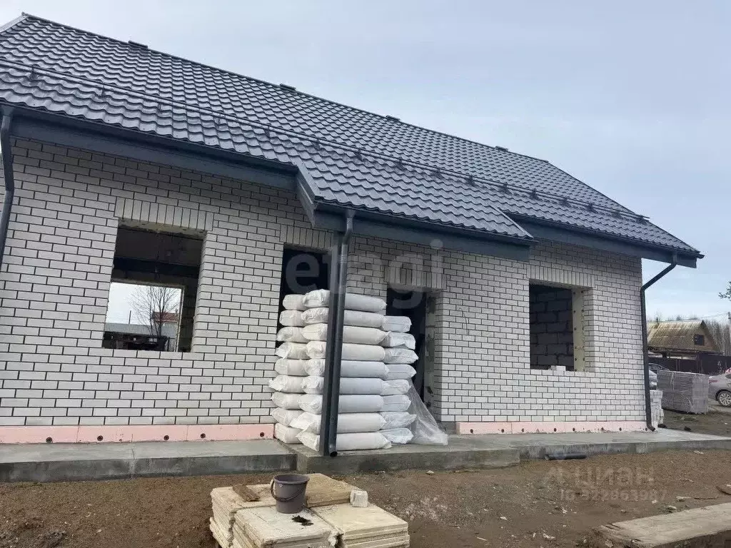 Дом в Пермский край, Краснокамский муниципальный округ, пос. Ласьва ... - Фото 1