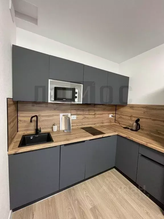 1-к кв. Свердловская область, Екатеринбург ул. Мамина-Сибиряка, 36Б ... - Фото 2