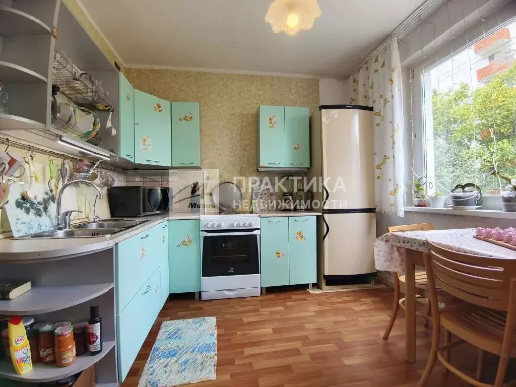 Продается 4-комнатная квартира - Фото 1